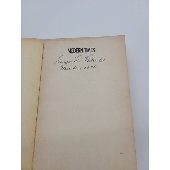 Modern Times: The World from the Twenties to the Eighties; Johnson, Paul 1985 - Picture 3 of 10